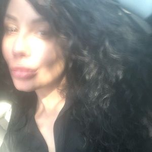 Meet your Posher, Celia